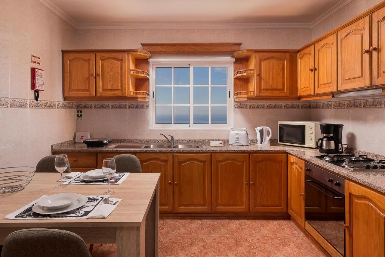 Welcome Home, With A Fantastic View, Sunrise & Sunsets Estreito Da Calheta Exteriör bild